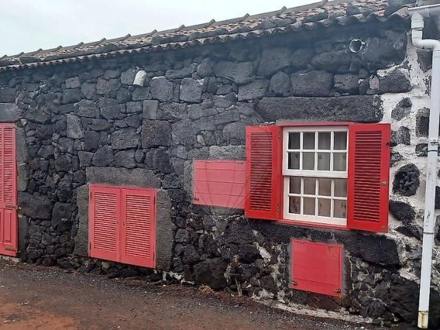 Moradia T1 à venda em Santa Luzia, São Roque do Pico RE/MAX Portugal