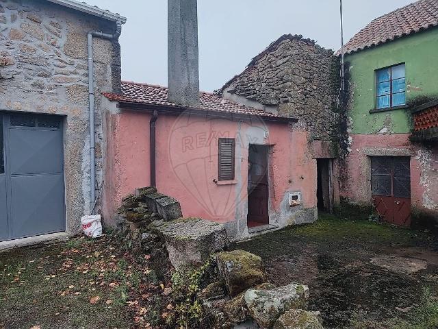 Moradia T1 à venda em Seixo do Côa e Vale Longo, Sabugal RE/MAX Portugal