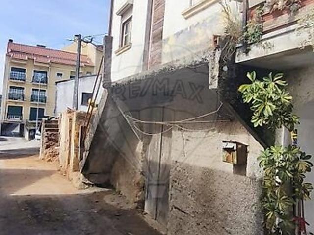 Moradia T1 à venda em Penacova, Penacova RE/MAX Portugal
