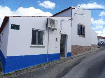 Moradia T1 à venda em Penedos