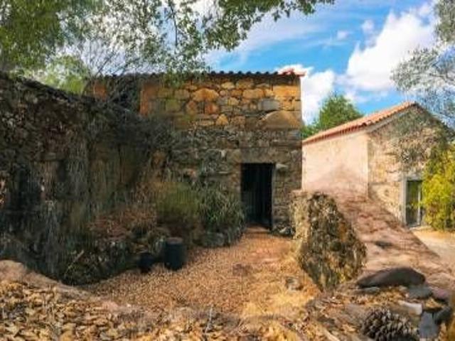 Moradia T1 Arrendamento em Oleiros Amieira,Oleiros
