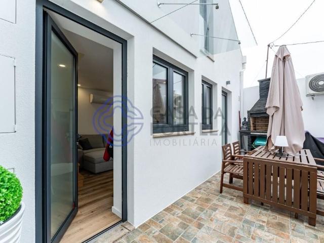 Moradia T1 com terraço renovada e equipada no centro de Mato. 68m² Matosinhos e Leça da Palmeira