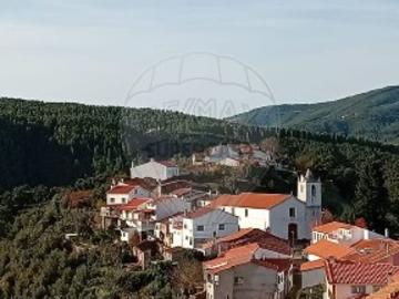 Moradia T1 em Álvaro