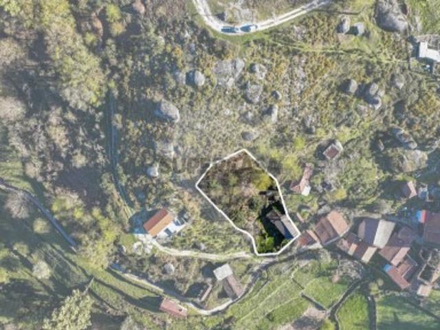 Moradia T1 em Cibões e Brufe