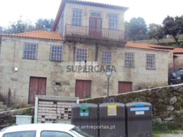 Moradia T1 em Cinfães