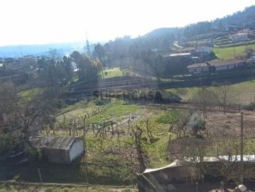 Moradia T1 em Constance
