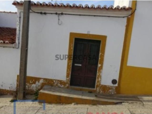 Moradia T1 em Santo Aleixo da Restauração