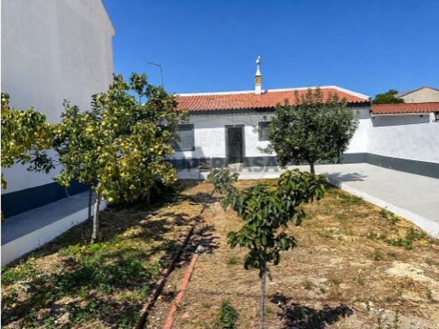 Moradia T1 em Santo António da Charneca