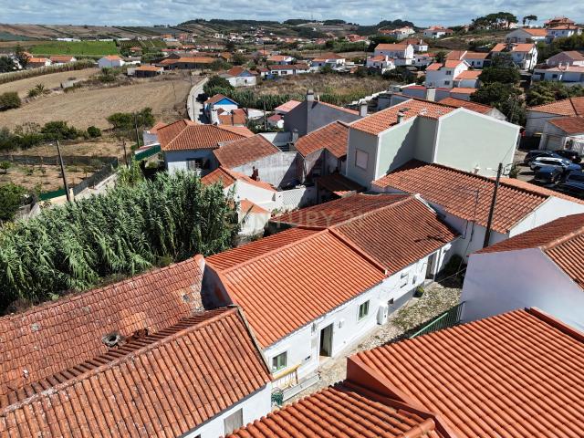 Moradia T1 Remodelada no Barril Encarnação | A 5 Minutos da Praia