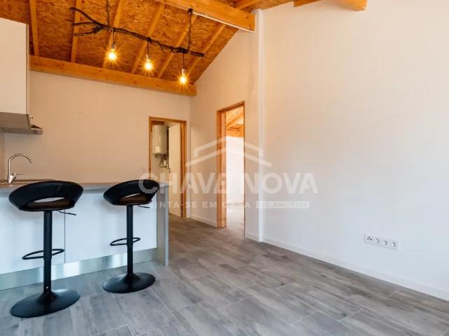 Moradia T1 renovada em Sermonde