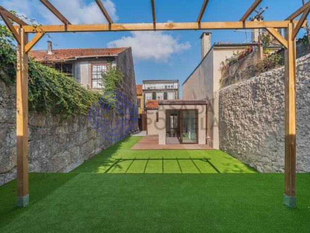 Moradia T1 Totalmente Remodelada com Jardim | Bonfim – Porto 42m² Bonfim