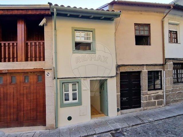 Moradia T2+1 totalmente renovada 0m² Oliveira, São Paio e São Sebastião