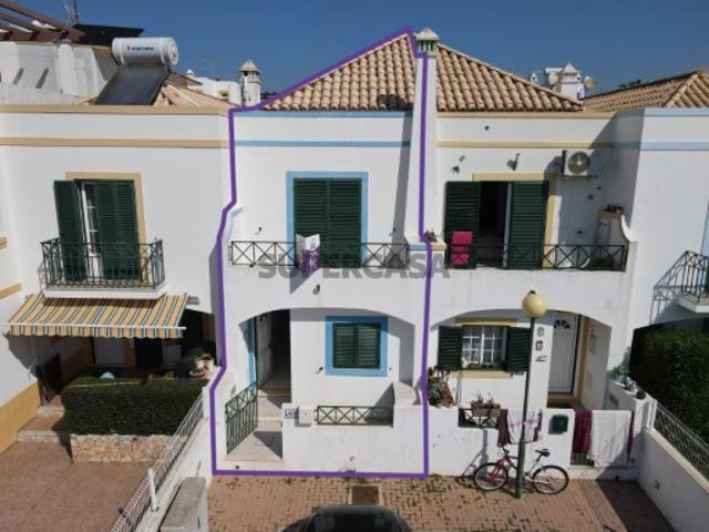 Moradia T2 com Quintal em Mato Santo Espírito Tavira