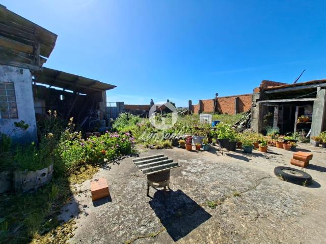 Moradia T2+1 com terreno de 5.184 m² em Lavra, Matosinhos
