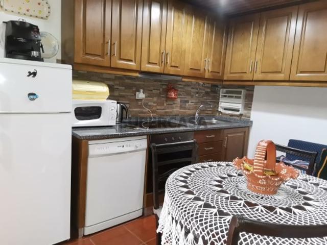 Moradia T2+1 em Zava Mogadouro