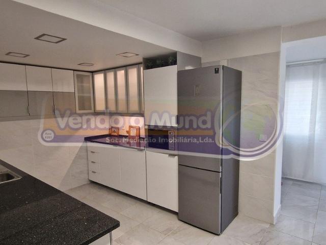 Moradia T2+1 em Alverca ALV259