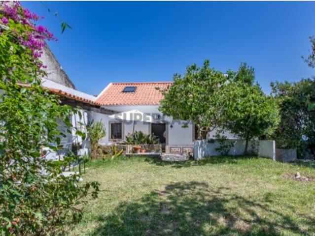 Moradia T2+1 Ericeira 15 km, A Casa das Casas