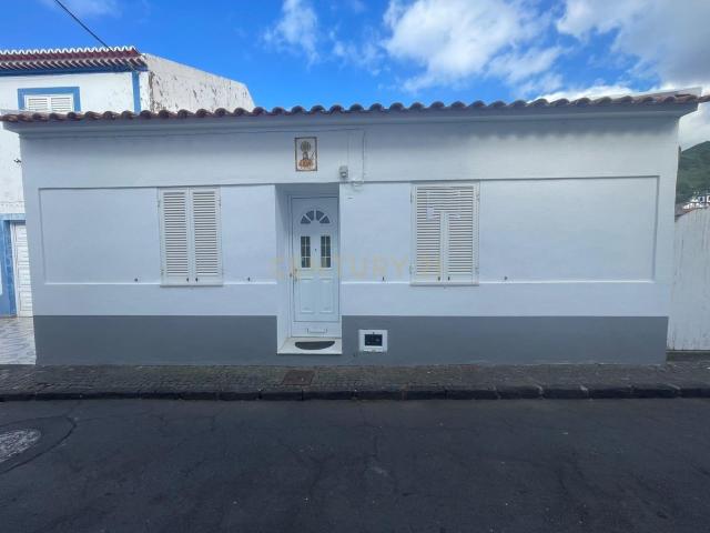 Moradia T2+1 na Maia, São Miguel – Açores