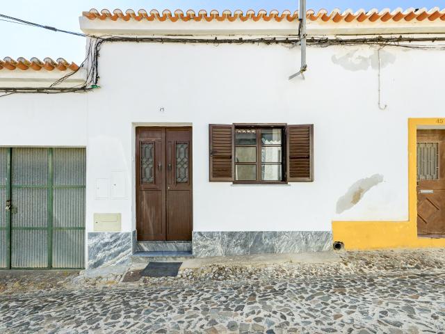 Moradia T2+1 no centro da Vidigueira