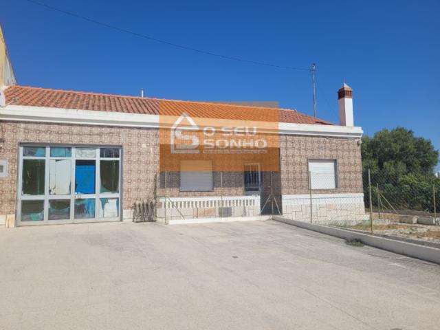 Moradia T2+2 em Estoi
