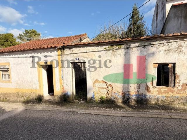 Moradia T2 Marmeleira*RIOMAGIC