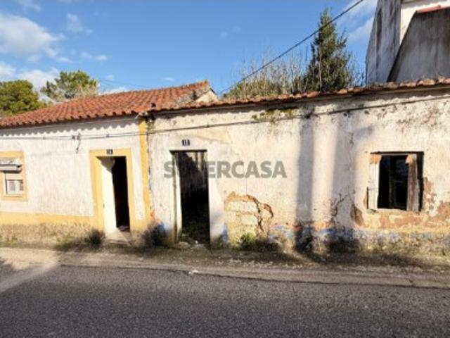 Moradia T2 Marmeleira*RIOMAGIC