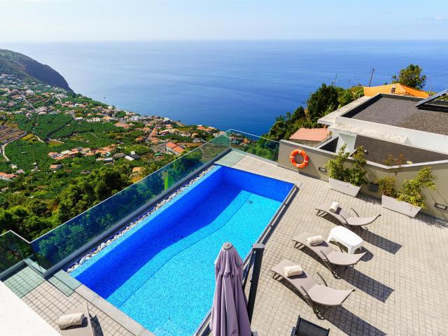 Moradia T2 Moderna com Vista Mar Arco da Calheta 117m² Arco Da Calheta