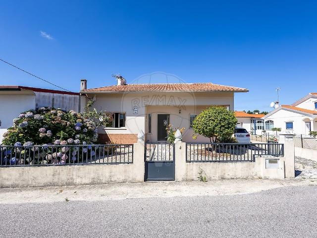 Moradia T2 à venda em Carriço, Pombal RE/MAX Portugal
