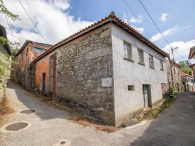 Moradia T2 à venda em Castelões, Tondela RE/MAX Portugal