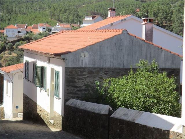 Moradia T2 à venda em Castelo Branco