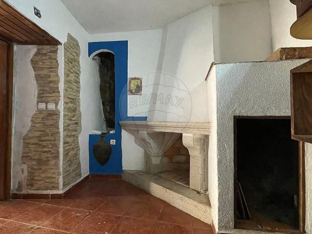 Moradia T2 à venda em Castelo de Vide