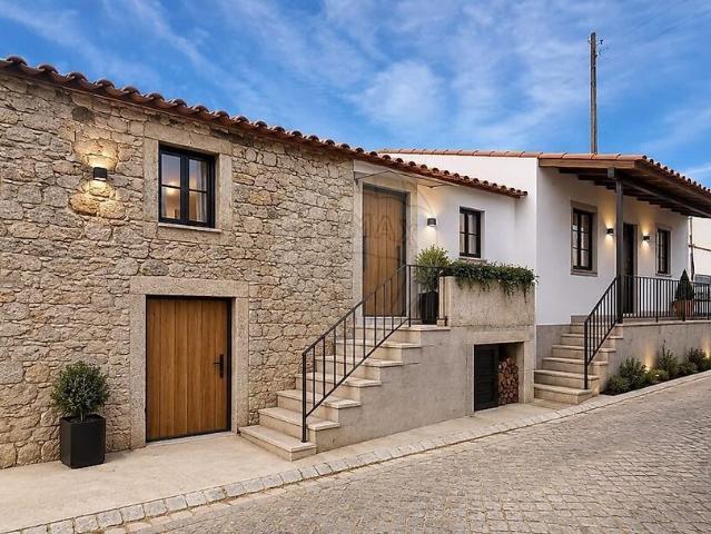 Moradia T2 à venda em Castelo Rodrigo, Figueira de Castelo Rodrigo RE/MAX Portugal