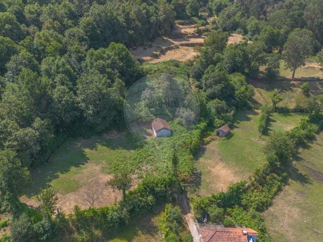 Moradia T2 à venda em Cinfães