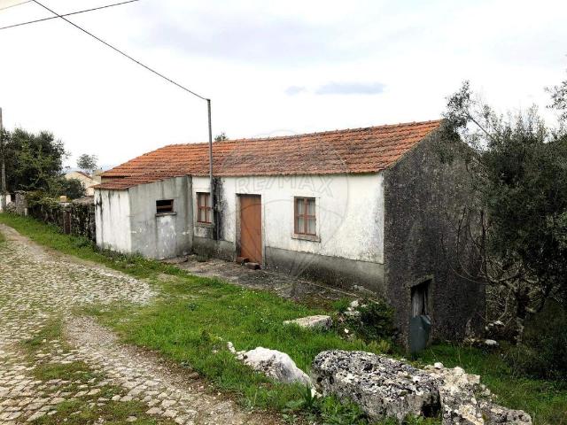 Moradia T2 à venda em Ansião