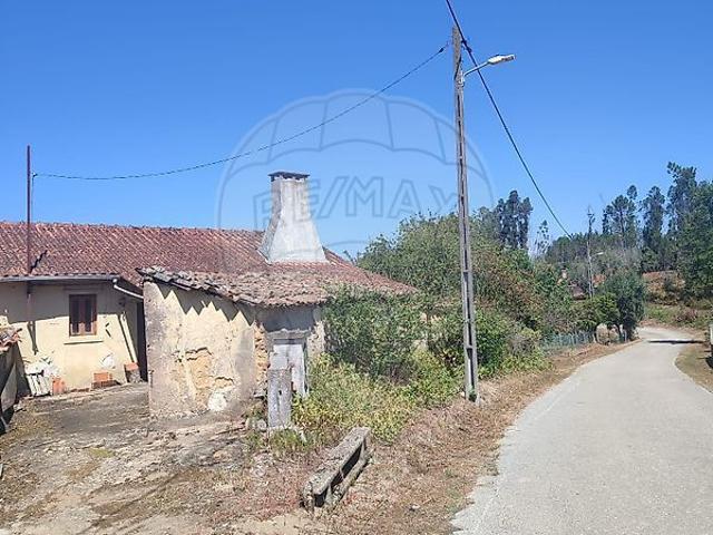 Moradia T2 à venda em Ansião