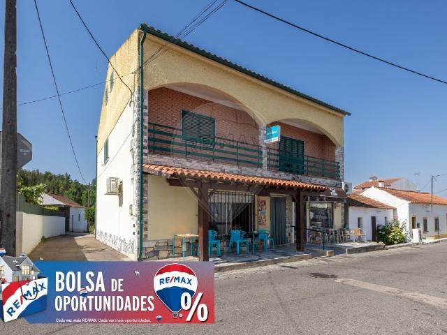 Moradia T2 à venda em Abrantes