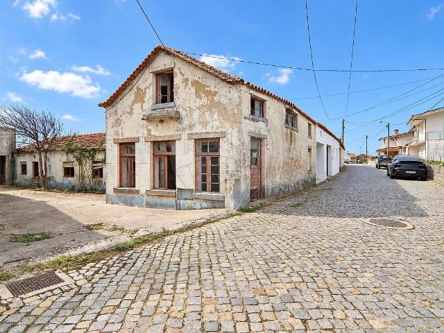 Moradia T2 à venda em Aguçadoura e Navais, Póvoa de Varzim RE/MAX Portugal