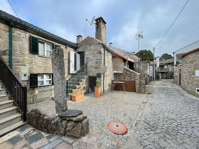 Moradia T2 à venda em Águas Boas e Forles, Sátão RE/MAX Portugal