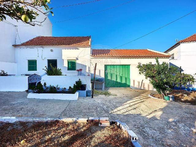 Moradia T2 à venda em Alcácer do Sal Santa Maria do Castelo e Santiago e Santa Susana, Alcácer do Sal RE/MAX Portugal