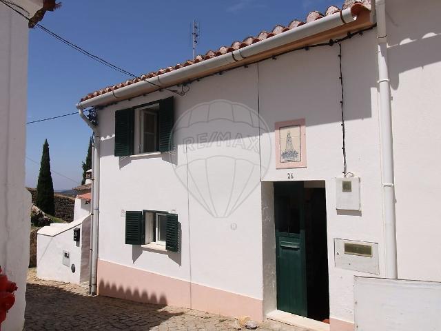 Moradia T2 à venda em Alegrete, Portalegre RE/MAX Portugal