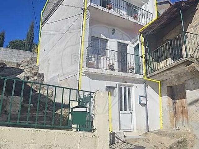 Moradia T2 à venda em Alijó, Alijó RE/MAX Portugal