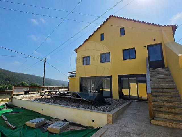 Moradia T2 à venda em Arganil, Arganil RE/MAX Portugal