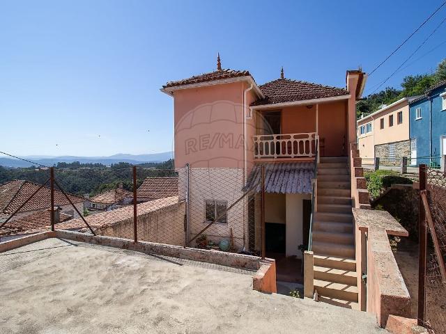 Moradia T2 à venda em Arrifana, Vila Nova de Poiares RE/MAX Portugal