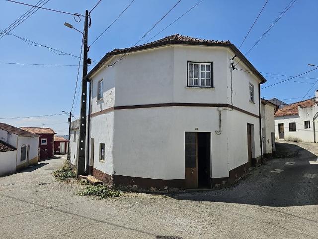 Moradia T2 à venda em Assentiz, Torres Novas RE/MAX Portugal