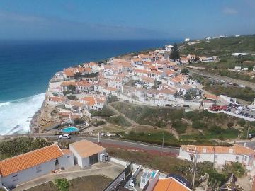 Moradia T2 à venda em Azenhas do Mar