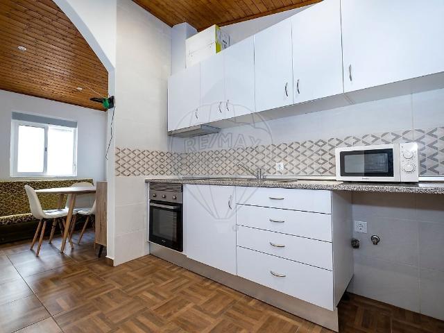 Moradia T2 à venda em Bacelo e Senhora da Saúde, Évora RE/MAX Portugal