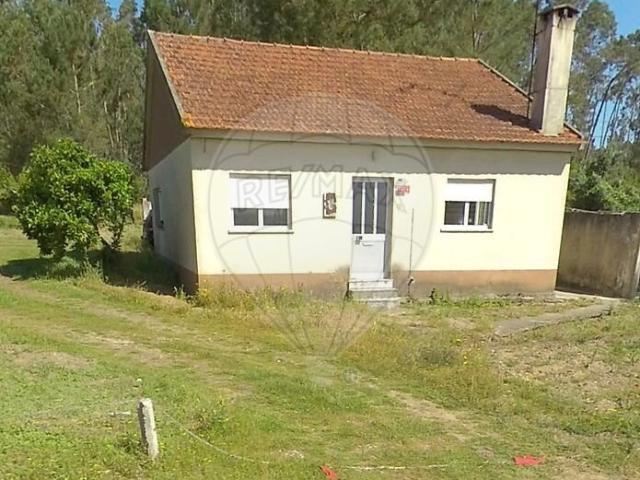 Moradia T2 à venda em Bidoeira de Cima, Leiria RE/MAX Portugal