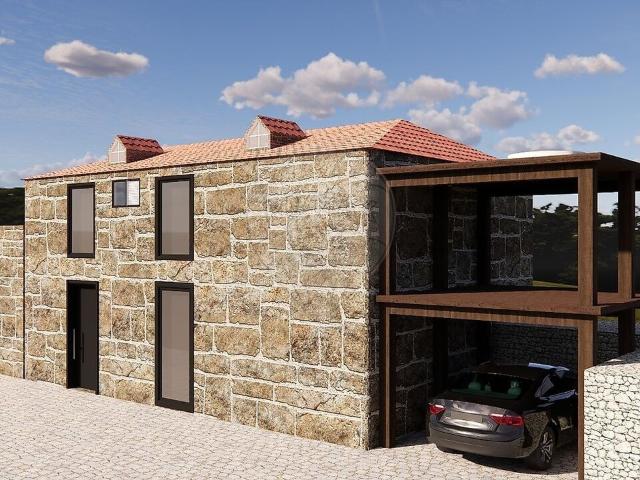 Moradia T2 à venda em Gondoriz, Terras de Bouro RE/MAX Portugal