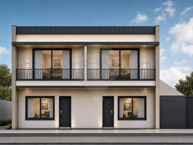 Moradia T2 à venda em Granja do Ulmeiro, Soure RE/MAX Portugal