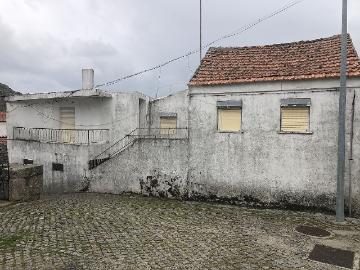 Moradia T2 à venda em Guarda